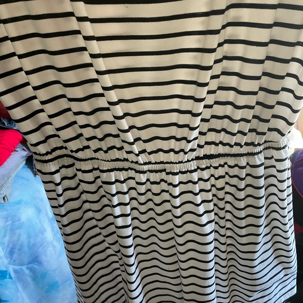 Striped Romper - Picture 2 of 3